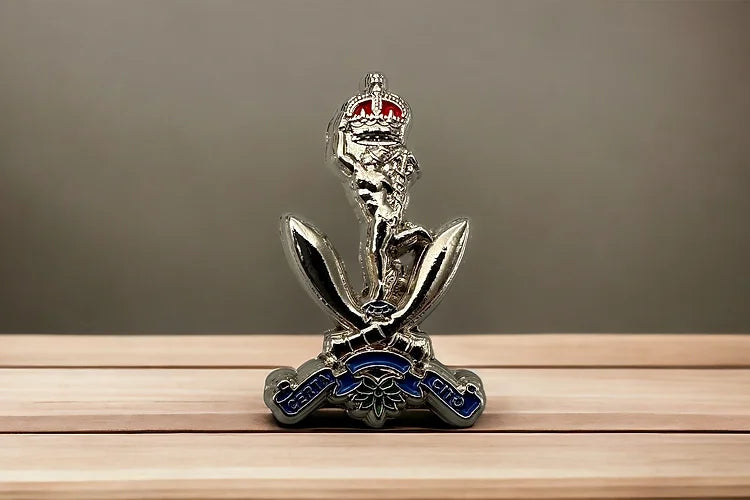 Signals Pin Badges Queens Gurkha Signals (King Crown)